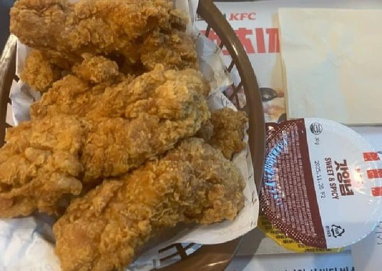 KFC 복버켓 이게 진짜 치킨? 한여름 복날, 역대급 가성비에 내 지갑이 먼저 열렸다!