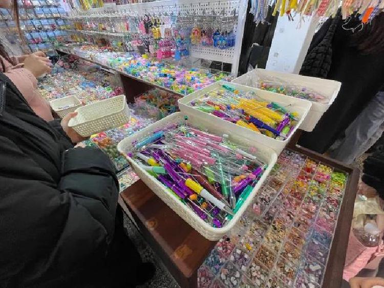 동대문 볼꾸 시간, 오픈런 안 하면 후회합니다!