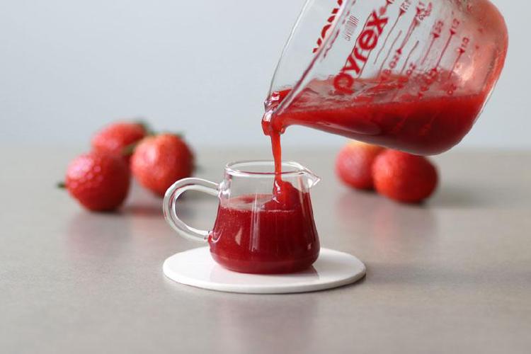 딸기라떼 청 하나로 카페메뉴 10가지 뽑아내는 마법 같은 법